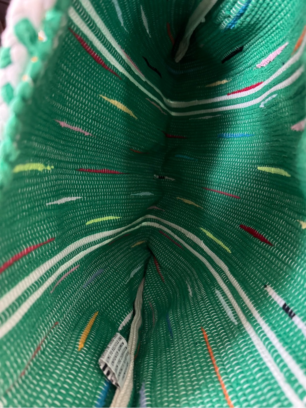 Zabaleen Large Green Woven Tote - Picture 6 of 6